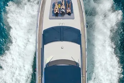 2001 Azimut 58 Fly