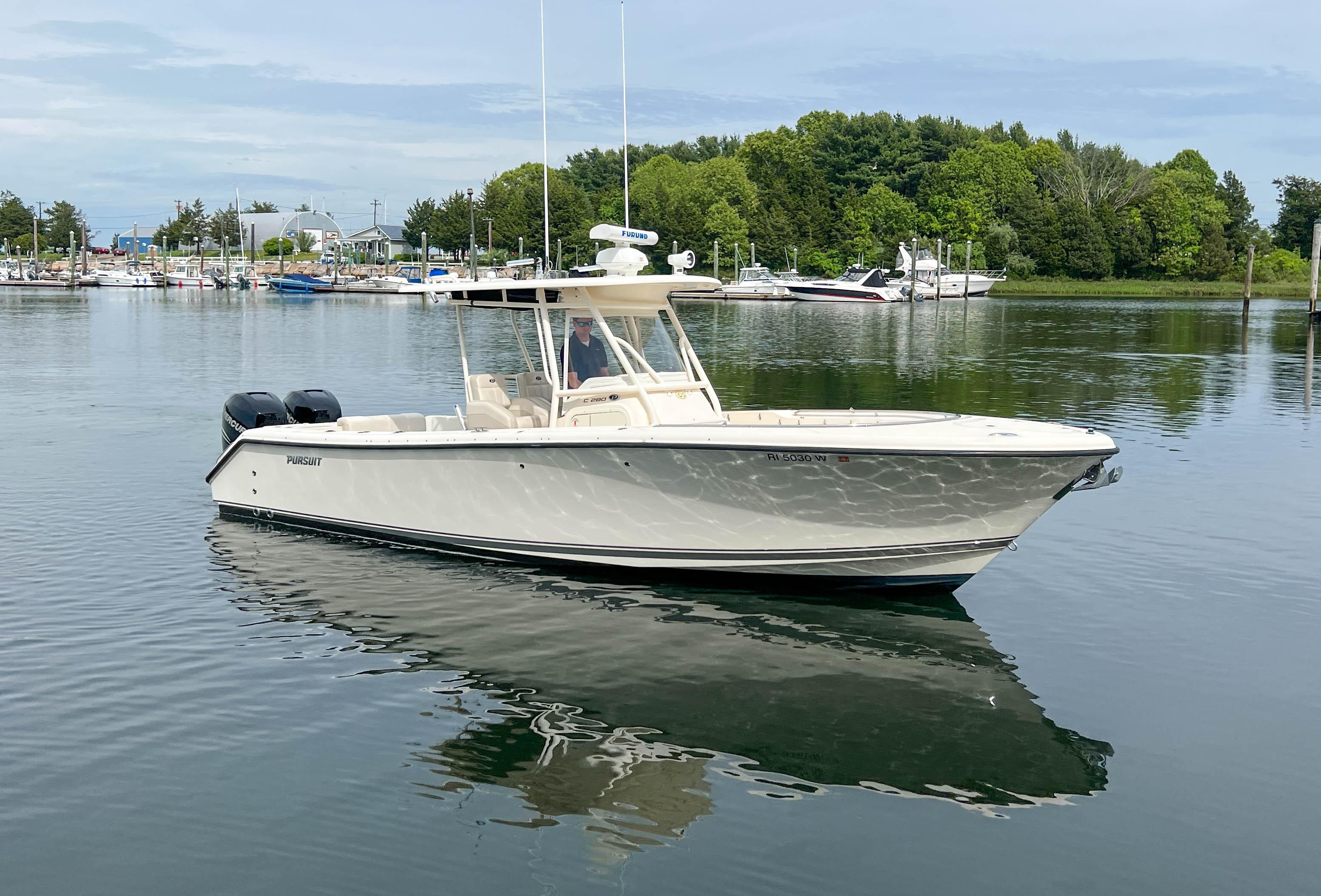 2012 Pursuit C 280 Center Console Center Console for sale - YachtWorld