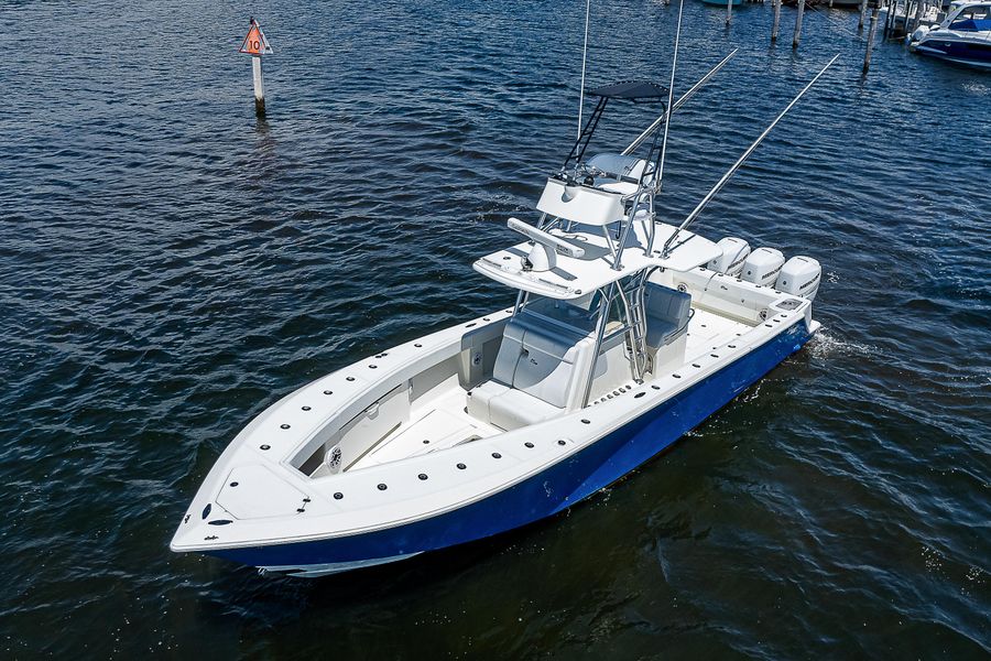 2016 SeaVee 370z