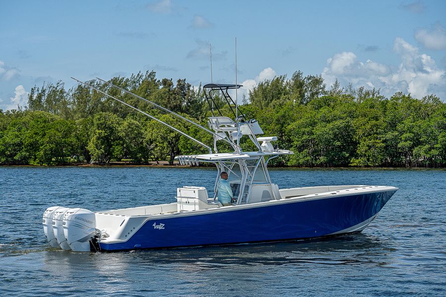 2016 SeaVee 370z