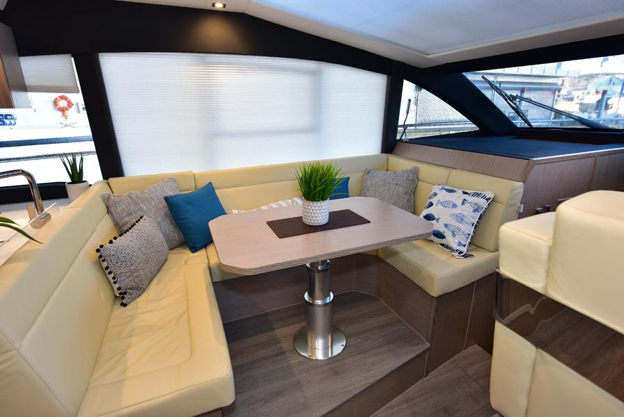 2022 Sealine C430