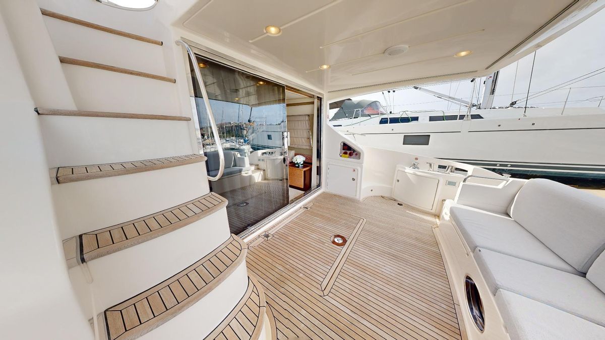 2011 Azimut 58 