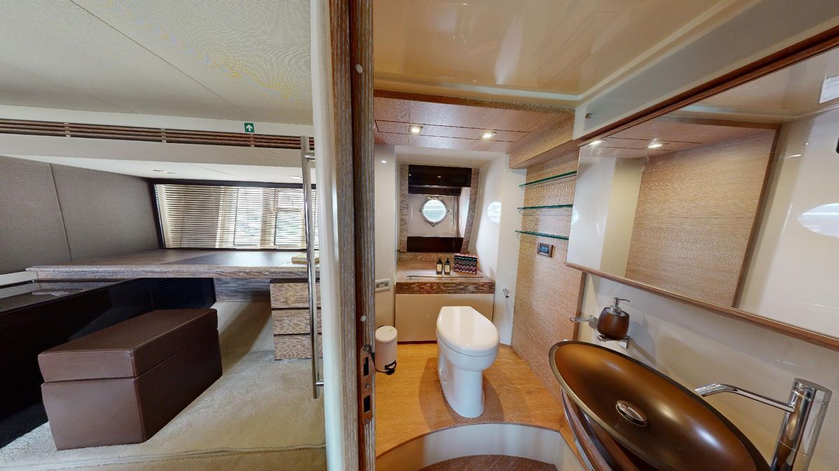 2011 Azimut 58 