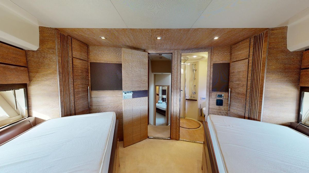 2011 Azimut 58 