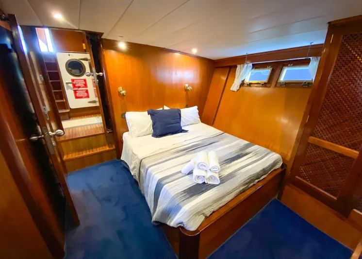  Yacht Photos Pics Cinna La Spezia L23