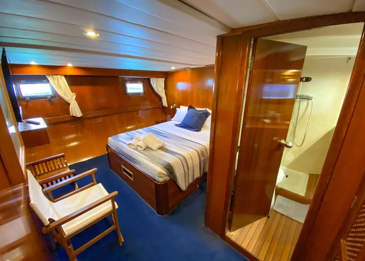  Yacht Photos Pics Cinna La Spezia L23