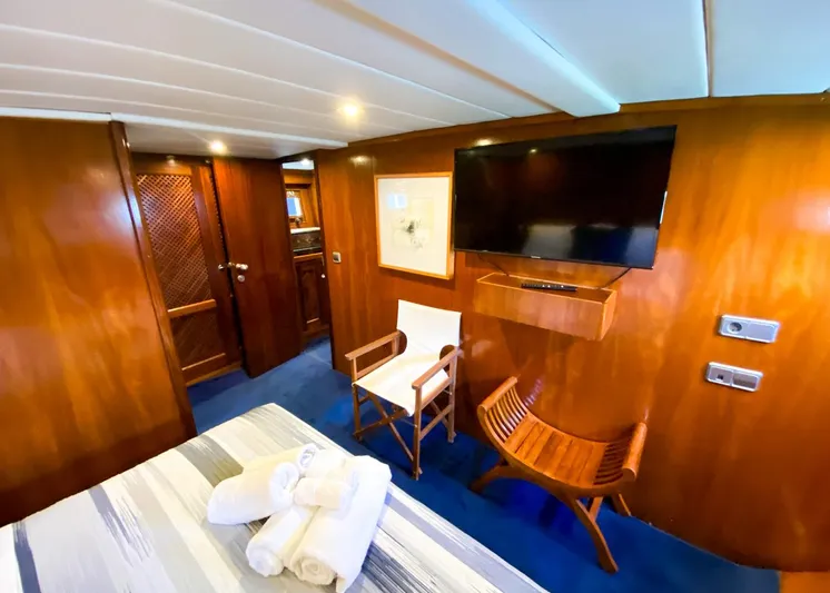  Yacht Photos Pics Cinna La Spezia L23