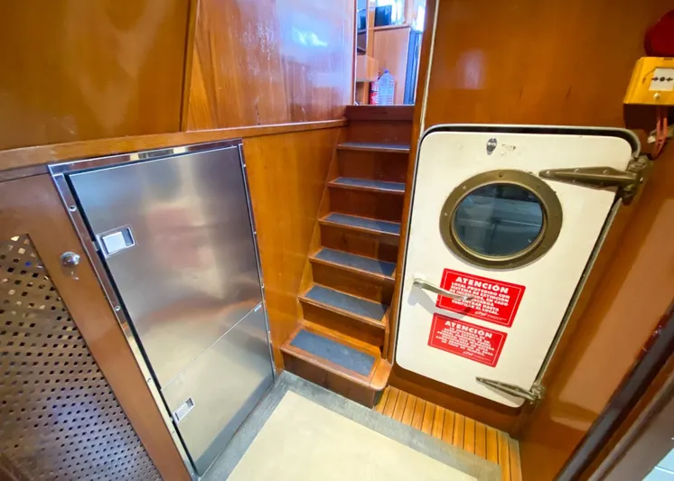  Yacht Photos Pics Cinna La Spezia L23