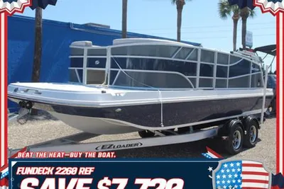 Hurricane FunDeck 2260 REF