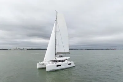 Lagoon 38