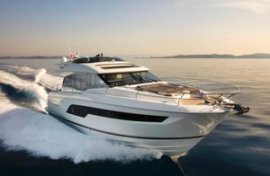 2019 Prestige 630 S