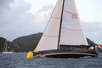 Nautor Swan 53