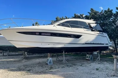 2010 Jeanneau Leader 10