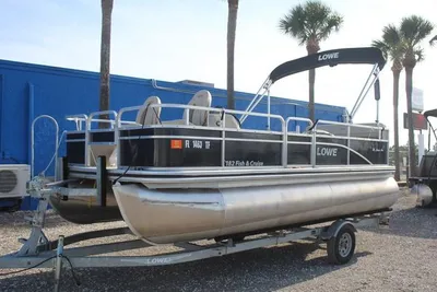 Lowe Ultra 182 Fish & Cruise