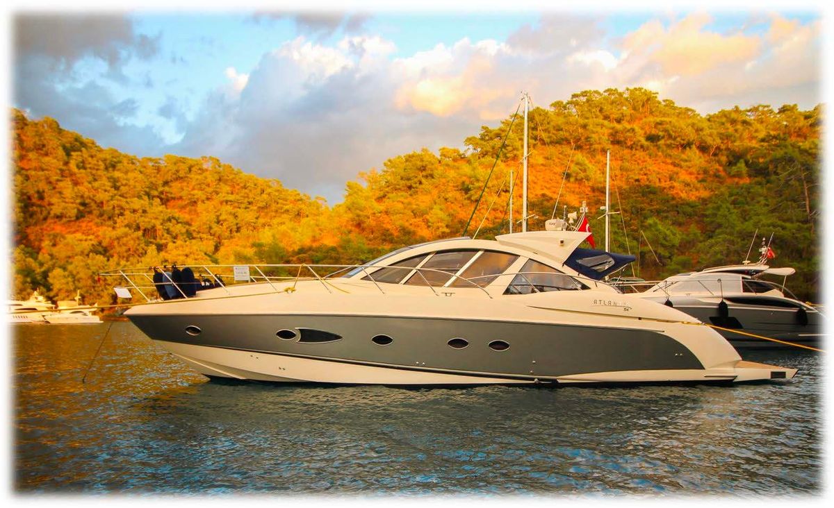2009 Atlantis 54 