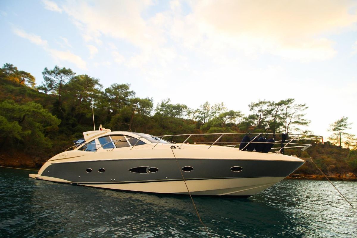 2009 Atlantis 54 