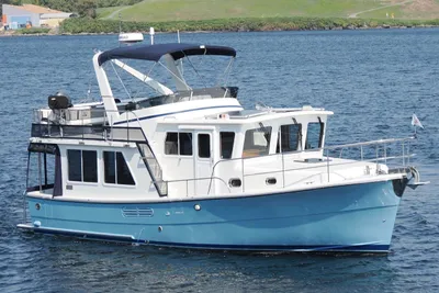 Helmsman Trawlers 38E