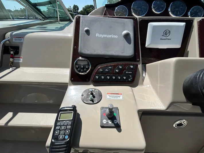  Yacht Photos Pics Control panel of a 2008 Sea Ray 330 Sundancer boat with navigation equipment.