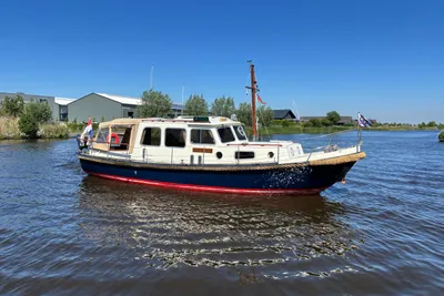 1983 Motorkruiser Valkvlet 1030 OK AK