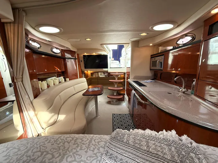 Tinksher Yacht Photos Pics 