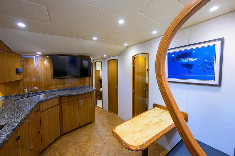 R&r Yacht Photos Pics Viking 52 R&R - Interior Galley