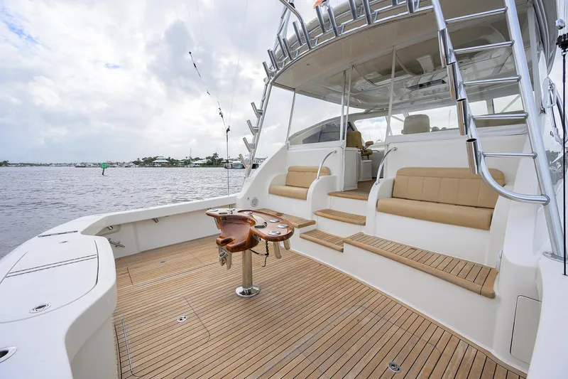 R&r Yacht Photos Pics Viking 52 R&R - Exterior Cockpit