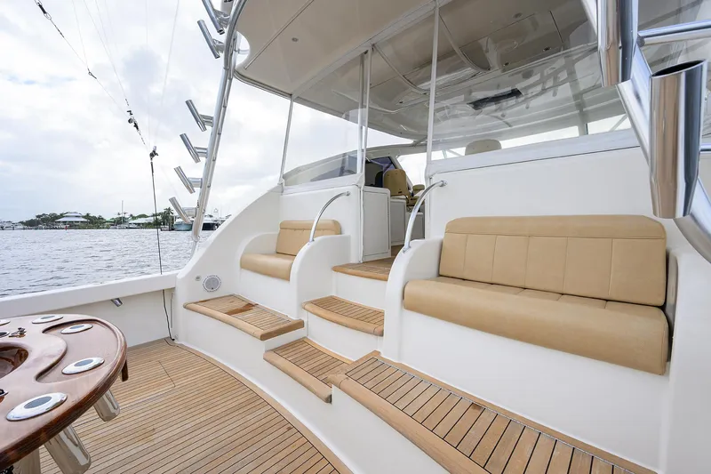 R&r Yacht Photos Pics Viking 52 R&R - Exterior Cockpit