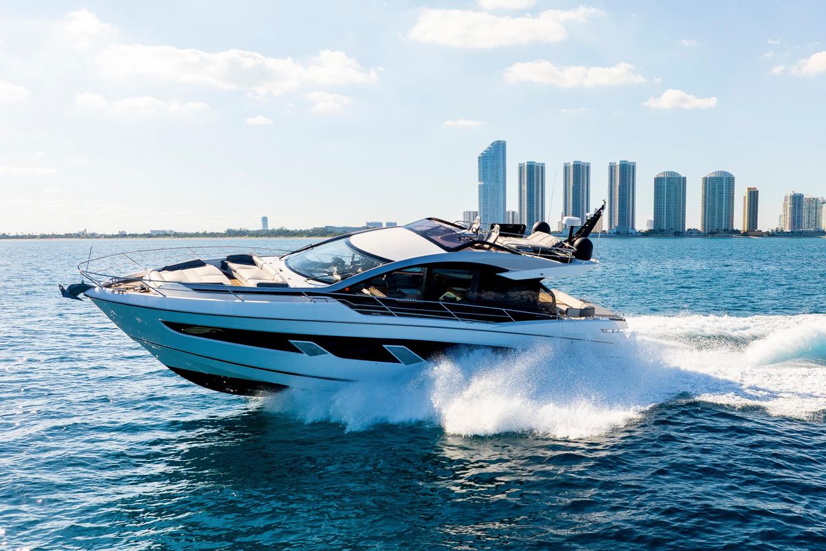 2022 Sunseeker 65 