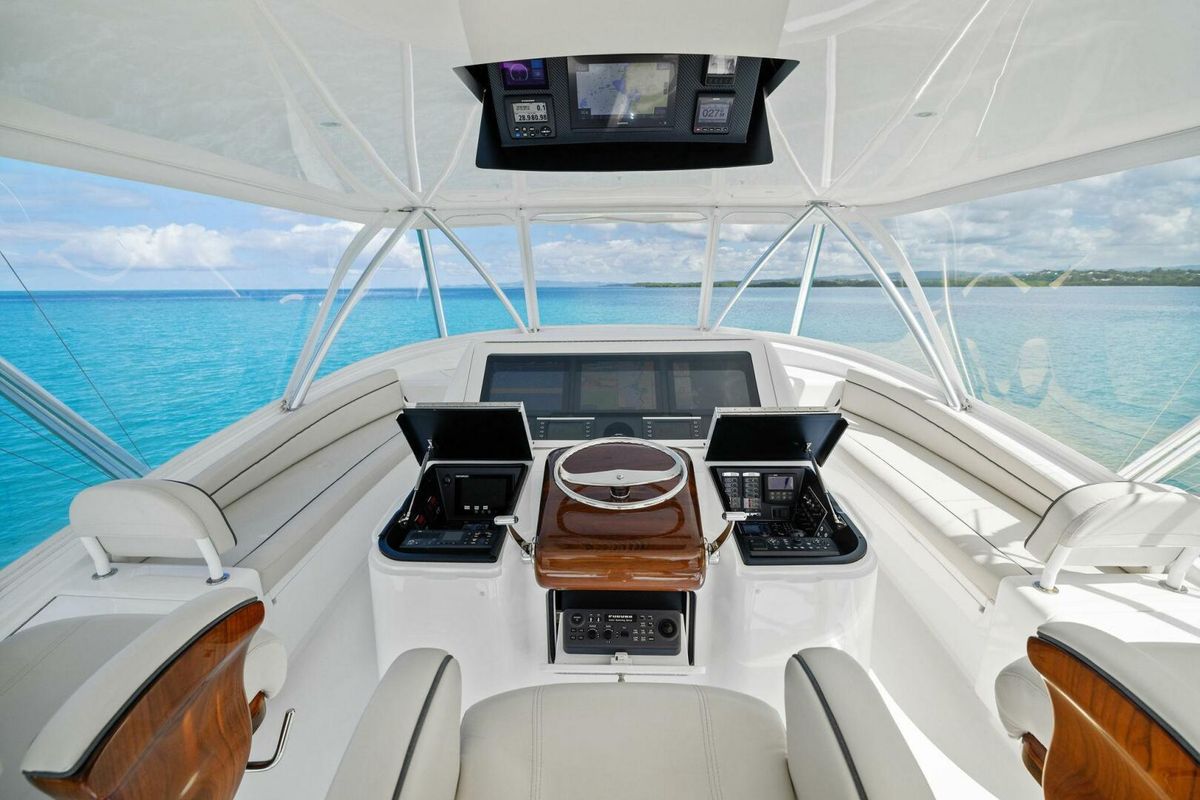 2021 Viking 68 