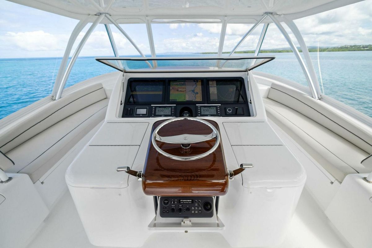 2021 Viking 68 