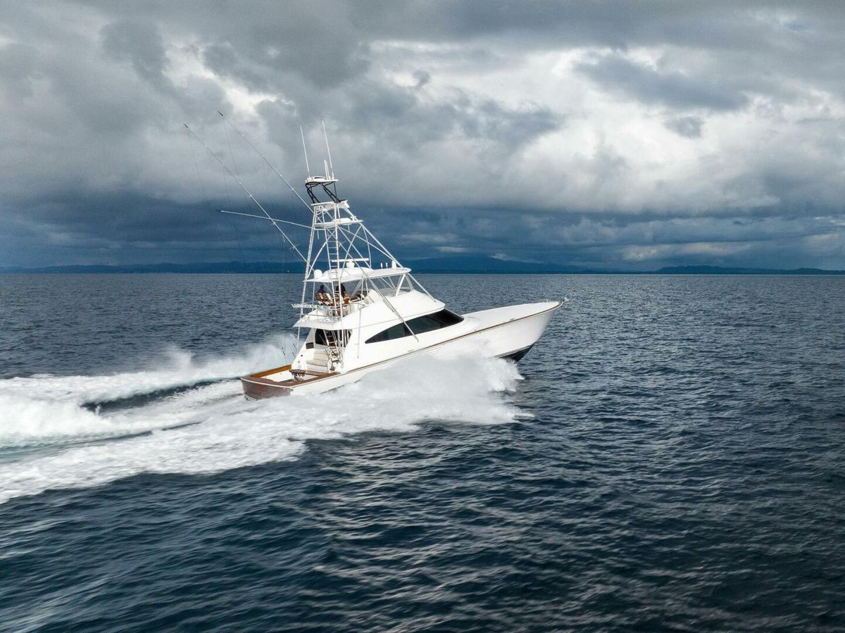 2021 Viking 68 