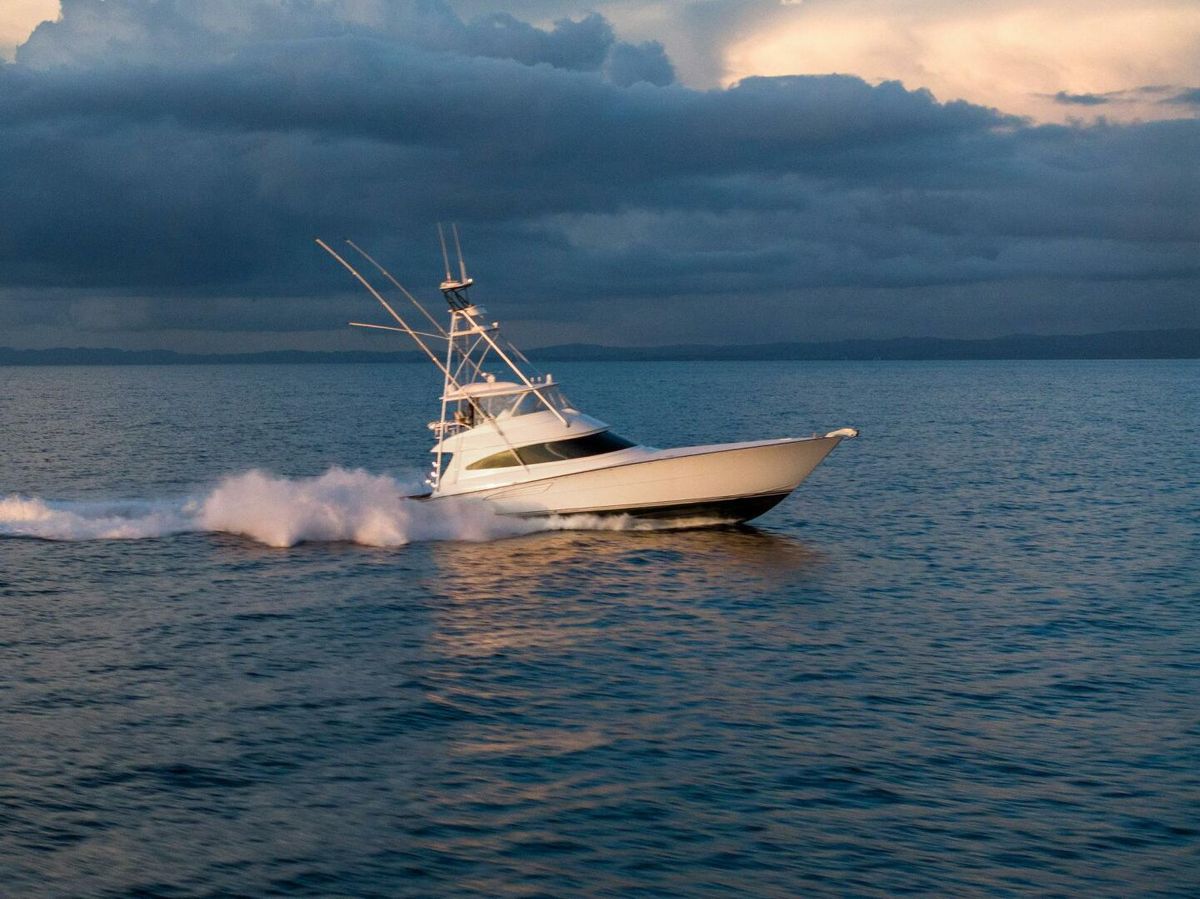 2021 Viking 68 