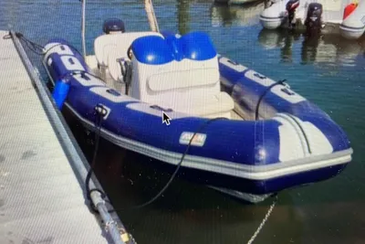 2009 Avon Adventure 560