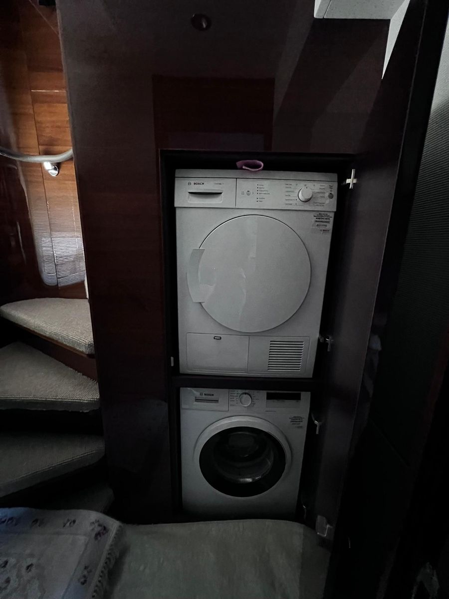 2017 Princess 68 
