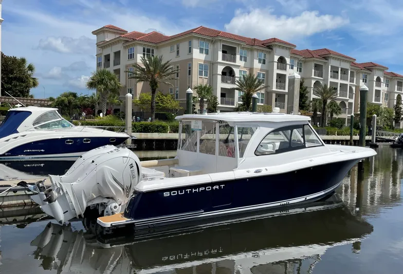 Miss Sue Yacht Photos Pics 33 Southport Miss Sue- Profile