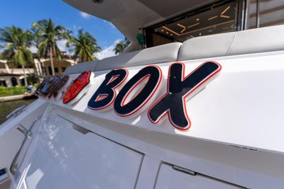 Yacht
