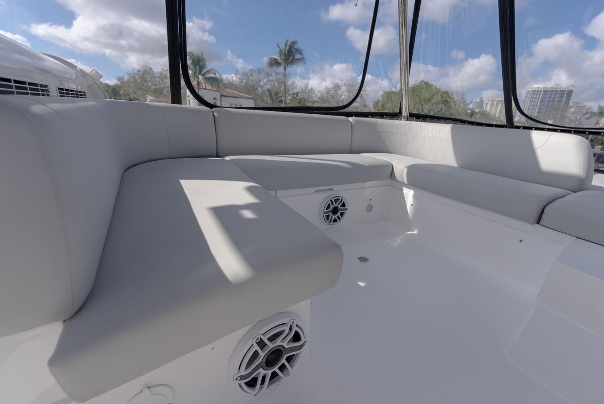2023 Sunseeker 55 