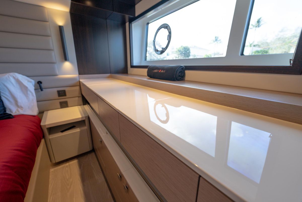 2023 Sunseeker 55 