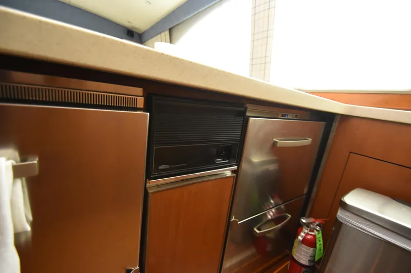 Open Wide Yacht Photos Pics 