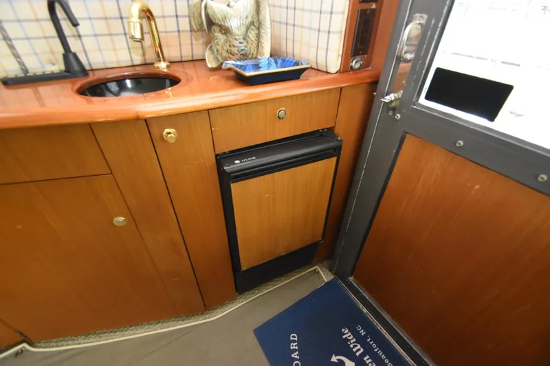 Open Wide Yacht Photos Pics 