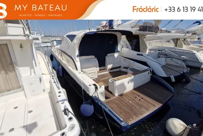 2001 Cayman Yachts 43 Open WA