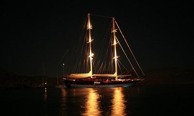 Yacht