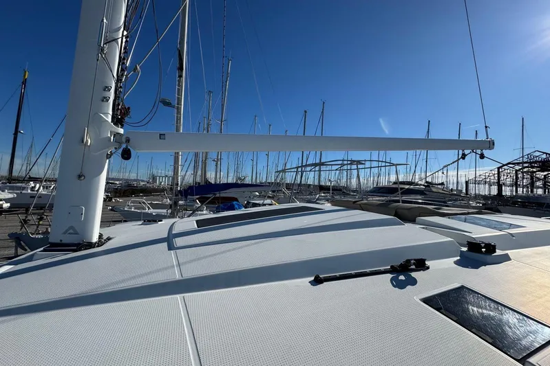 Astr&Eacute;a 42 Yacht Photos Pics Astr&eacute;a 42 - Lounge deck