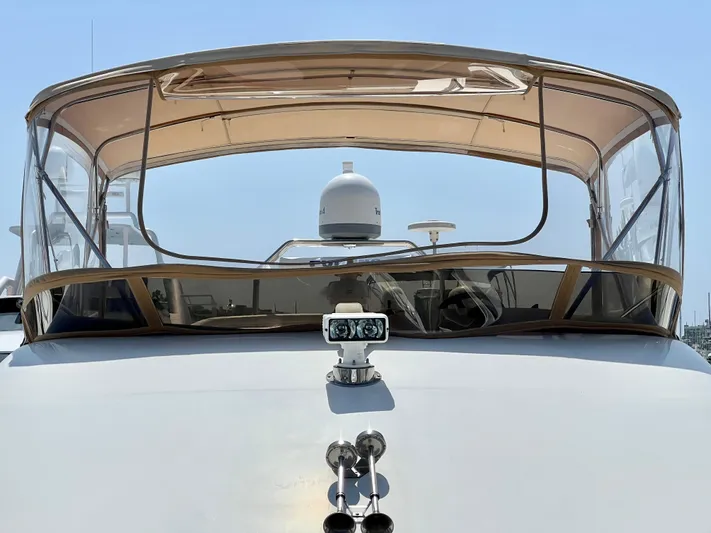 Sea Banshee Yacht Photos Pics Viking Princess 52 Flybridge yacht, 2000 model, featuring a sleek flybridge design.