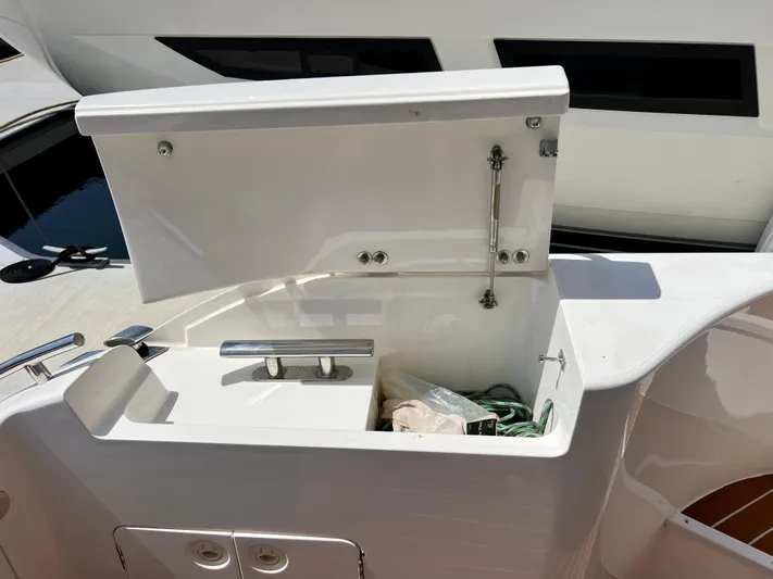 Sea Banshee Yacht Photos Pics Open storage compartment on a 2000 Viking Princess 52 Flybridge yacht.