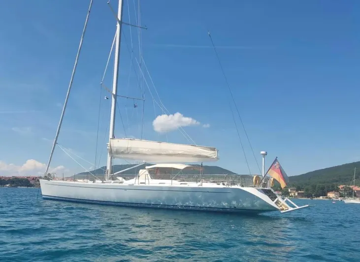 Toy Yacht Photos Pics 