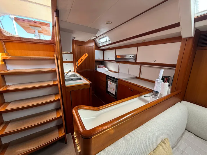 Toy Yacht Photos Pics 