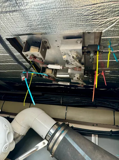 D&d Express II Yacht Photos Pics 