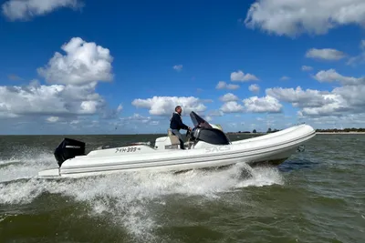 2023 SACS Strider 900