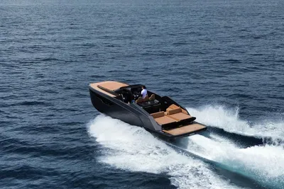 Aurea 30 Cabin
